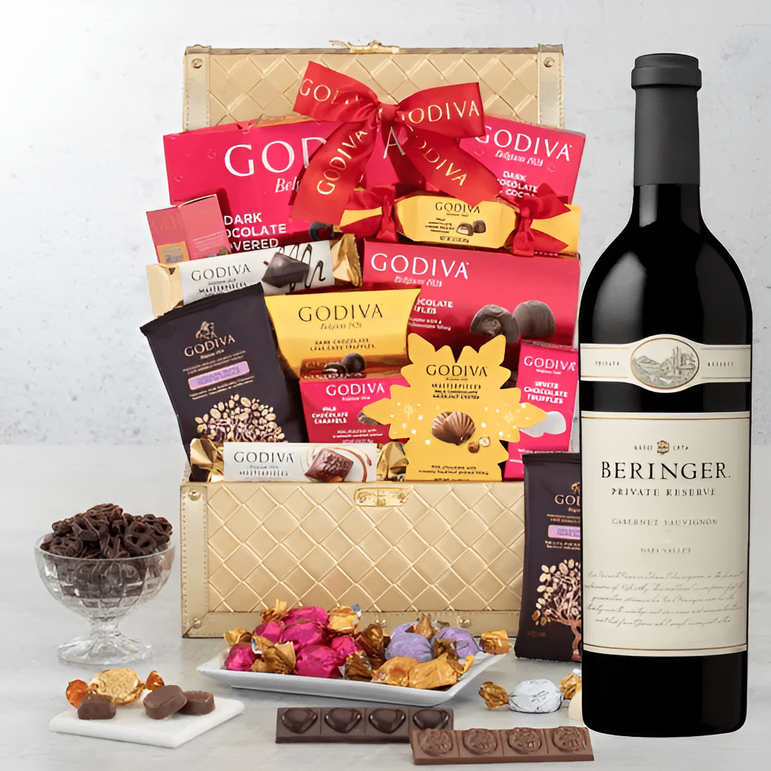 The Art of Pairing Napa Valley Wines with Gift Accessories (2)