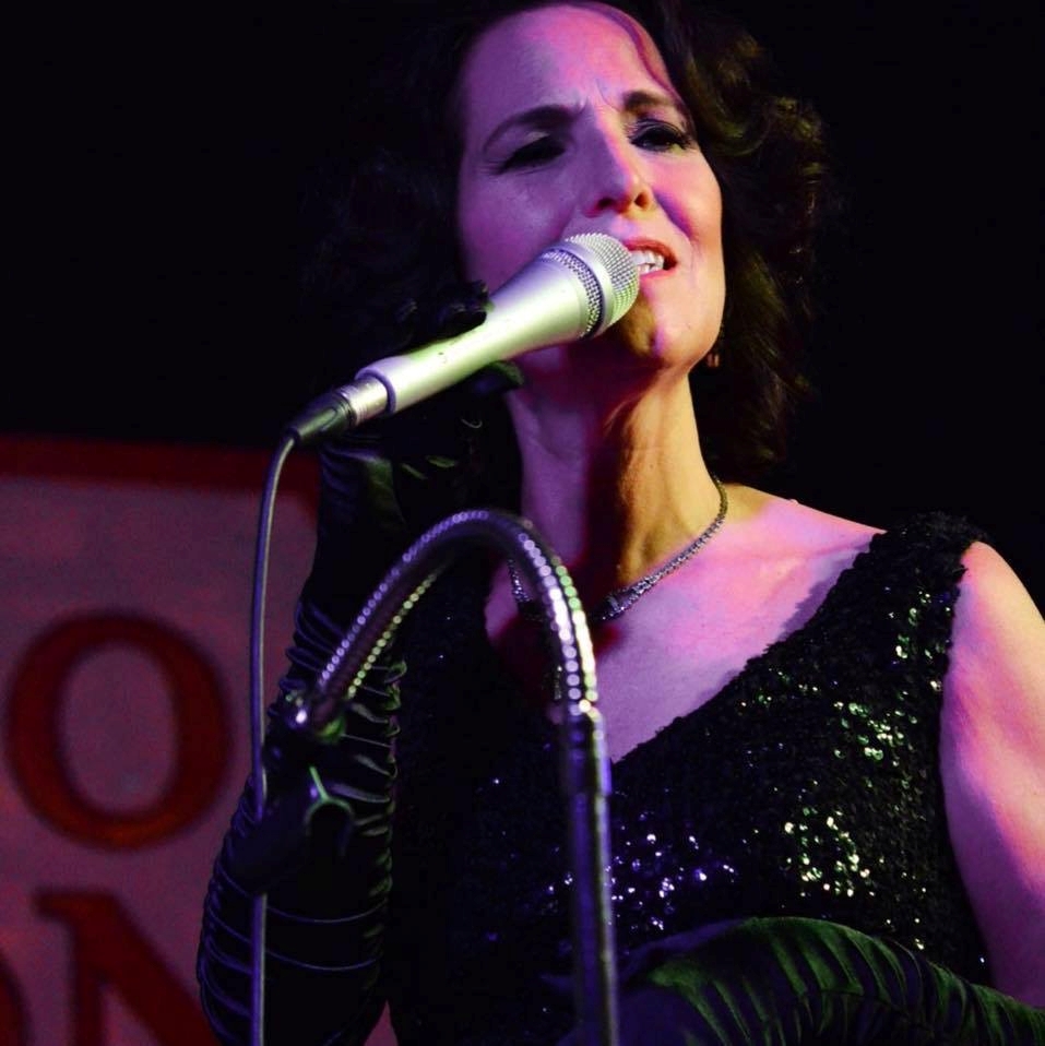 Roseann Sureda: The Soulful Songstress Making Waves with 6 International Nominations