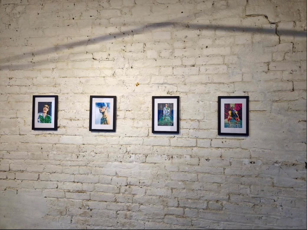 Between Time and Texture: A Review of The Myriad Faces of Art