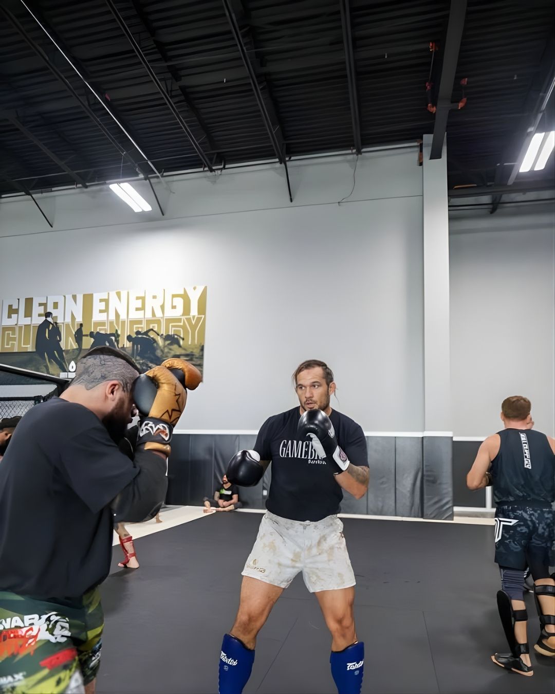 Emiliano “Warcorey” Calderón: The Argentine Coach Behind World-Class Fighters