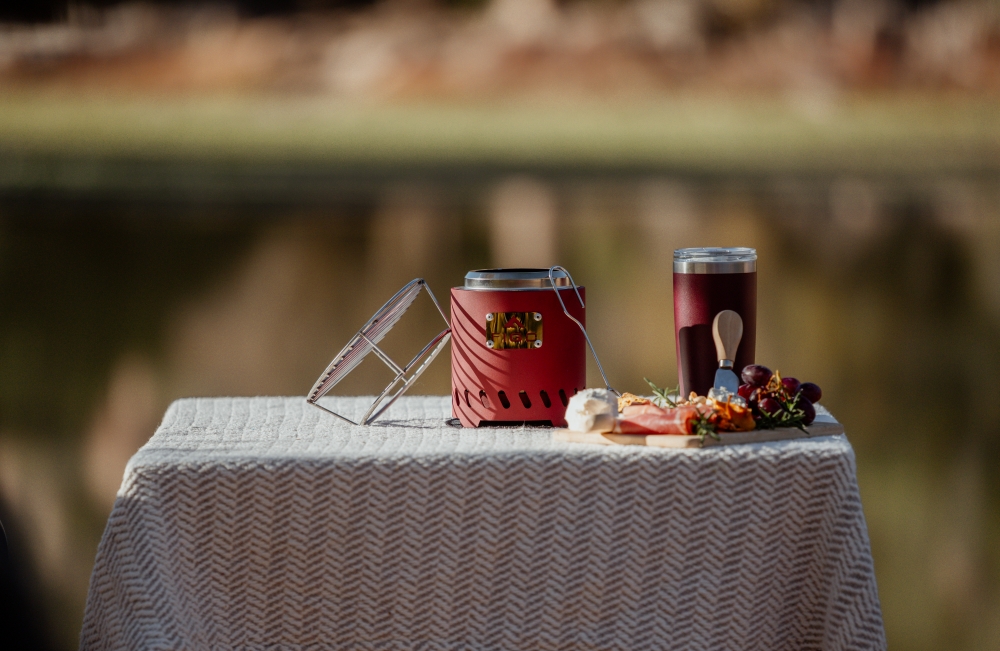 How FIGO Home Built a Fire Pit Empire on Craftsmanship, Not Dropshipping