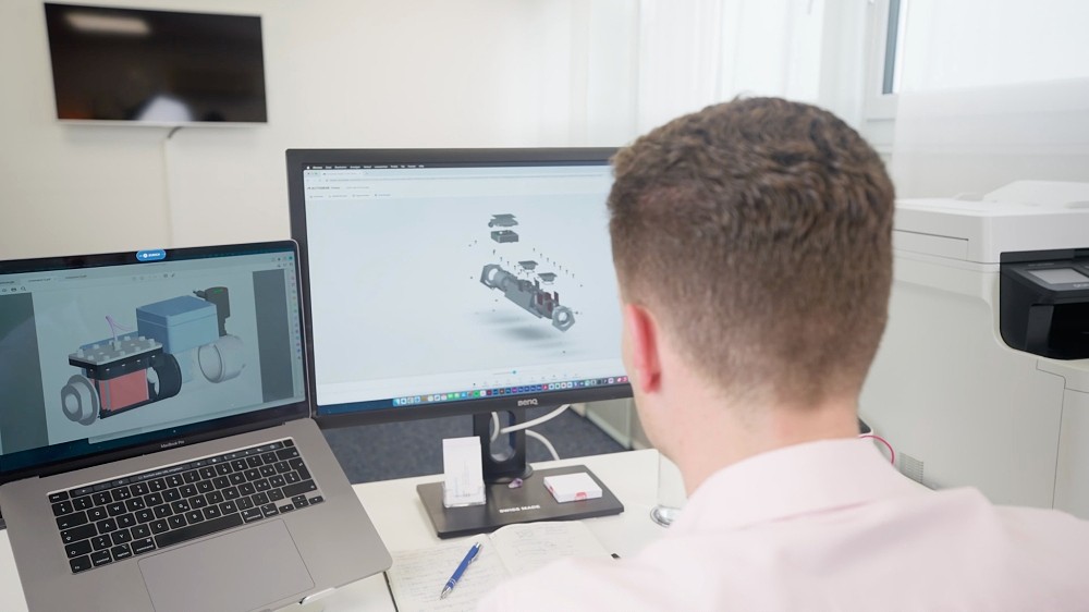 Fabio Hüther and Evodrop, A Water Bet Built on Restraint and Proof