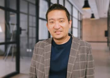 Eric Bai - Yerbol Baimencheyev, Founder and CEO at TabPro explains the difference between recruiting and recruitment marketing