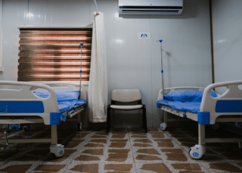 How To Improve a Patient’s Sleep with Hospital Beds at Home?