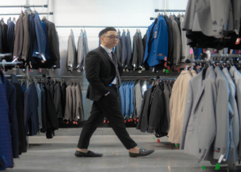 MensUSA: A Tale of Craftsmanship, Style, and Enduring Excellence