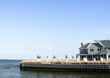 The Allure Of Waterfront Living: Benefits Of Waterfront Homes For Sale In South Tampa