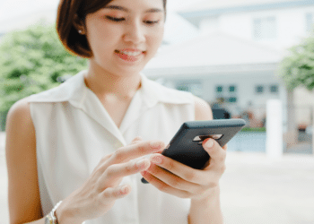 Fundrise, Groundfloor, and Roofstock: 3 Real Estate Investment Apps for Investors on a Budget