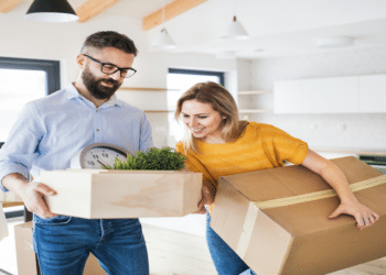 Moving from the Big Apple to the Magic City: A Guide to Relocating from New York to Miami