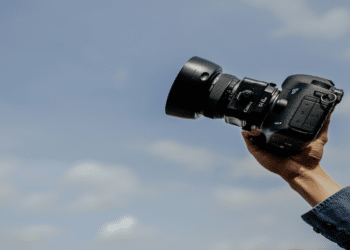 Visual Artist Mengting Zhou Honored with Prestigious Award from International Photography Awards