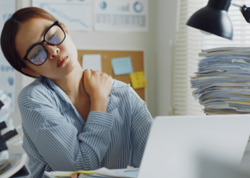 Posture And Pain: The Link Between Spinal Alignment And Back Ache