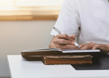 Jordan Belfort’s The Wolf of Investing Howls Its Way to the Top of Barnes & Noble’s Bestseller List