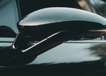 5 Innovative Trends in Custom Car Mirror Designs for 2023