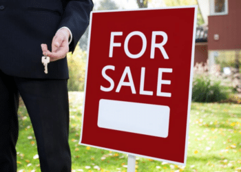 The Humble Beginnings of a Real Estate Giant: How Ex-CEO's Side Hustle Launched a $265.2 Million Empire