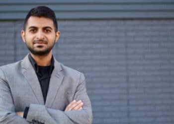 Enhancing IT System Reliability: The Power of AIOps in the Era of Digital Transformation