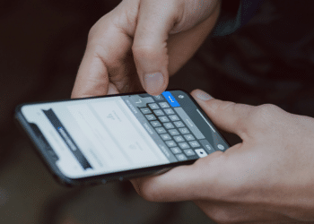 Why a Webview App Beats Out a Mobile-Optimized Website In Most Cases
