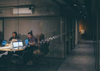 How Leaders Can Use AI To Drive Innovation