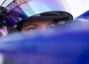 Laura Villars Sets Objectives: Overcoming Fear and Maximizing Personal Potential