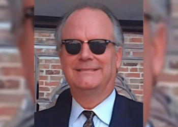 The Chair: Robert McKenzie's Attempt to Recreate History