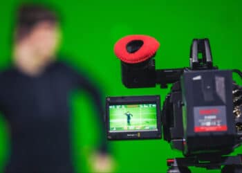 Mastering Creativity: Exploring The Wonders Of Green Screen Editors