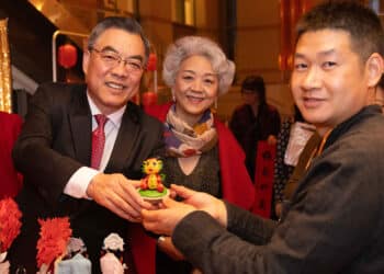 A Colorful Tapestry of Tradition: “Happy Chinese New Year Tour” Brings Vibrant Cultural Experience to the Youth