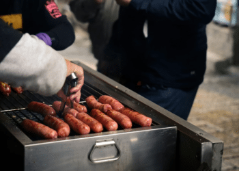 The Timeless Appeal of New York City's Hotdog Stands