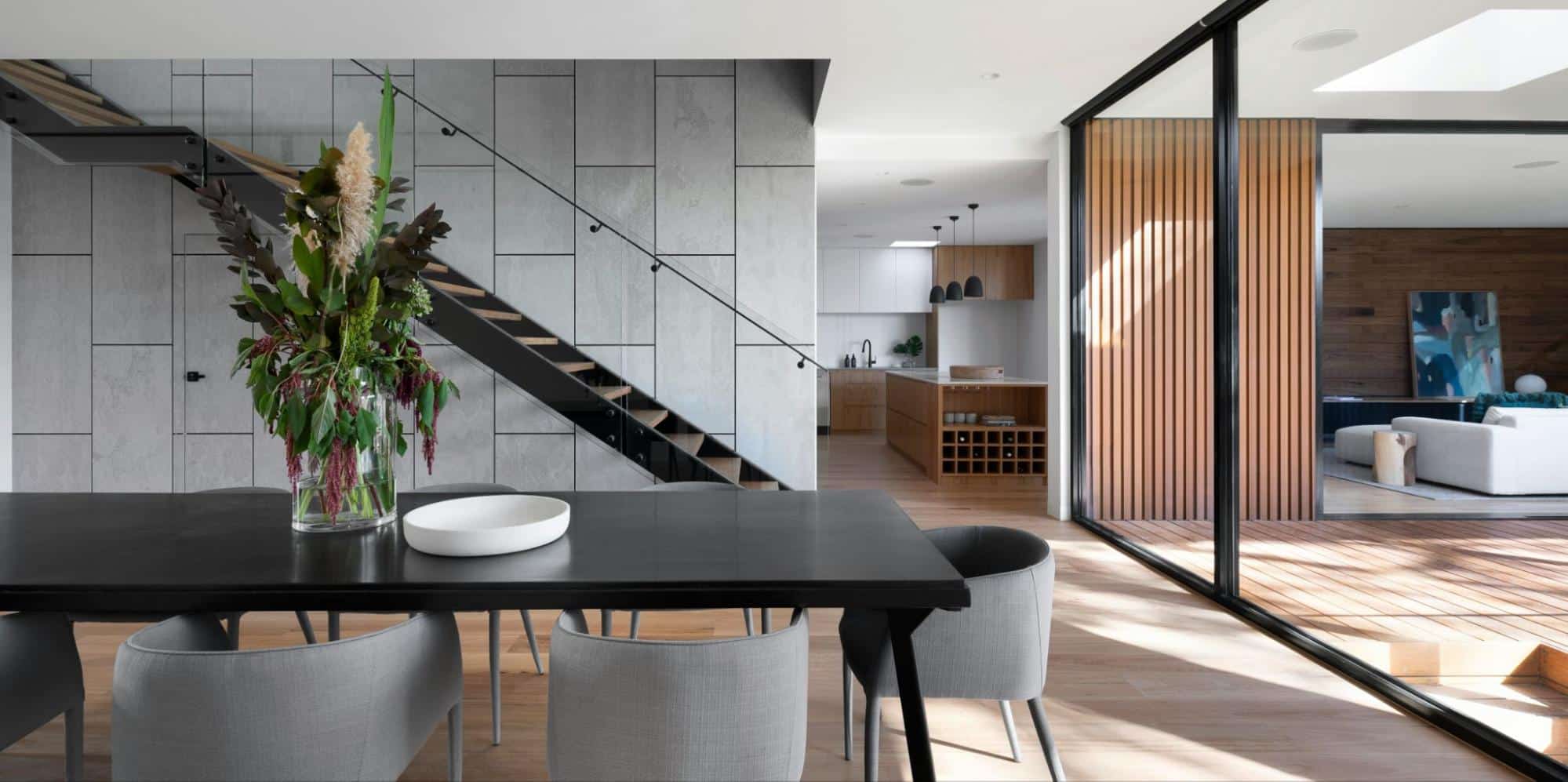 Innovative Materials in Modern Architecture and Pioneering Sustainable Luxury