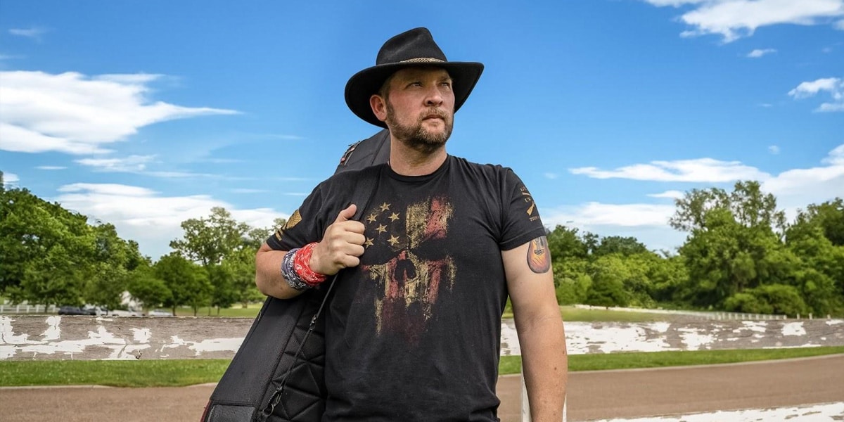 Fans Listen to Robert Abernathy’s New Album ‘Somewhere Around 18’ Nonstop