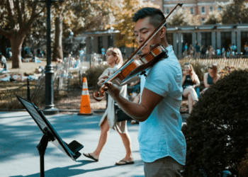The Resonance of Street Musicians: the Cultural Impact