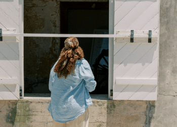 Exploring the Allure of Simple Storefronts in New York City