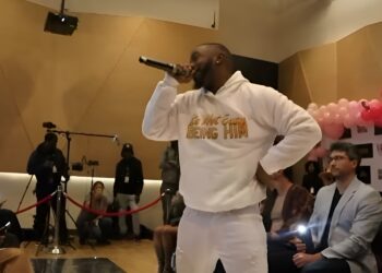 New Breed Nye illuminates the New York Fashion Week as a Young Star