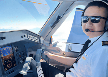 Captain Zonghong Chen Achievements of a Flight Instructor