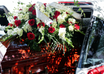 Funeral Flowers- Compassionate Floral Tributes to Honor and Remember in London