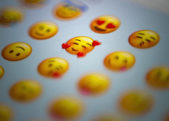 Hand Emoji Meanings Decoded : Insights from Moji Edit