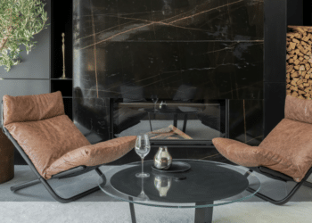 How Zero Gravity Recliners Enhance Health and Wellness