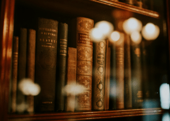 Navigating Legal Waters: Helpful Tips for Choosing a Reliable Criminal Defense Attorney