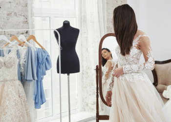 A Guide to Choosing Your Wedding Dress with a Bridal Stylist