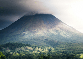 A Guide to Unforgettable Travel Experiences in Costa Rica