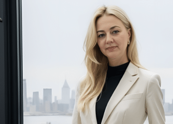 Alisa Roever From Modeling to Philanthropy (2)