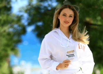 Anastasiia Pogrebnaia on Elan Asia's Eyebrow Championship