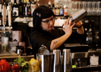 Beverly Bar- The Ideal Low-key Date Night spot in Los Angeles