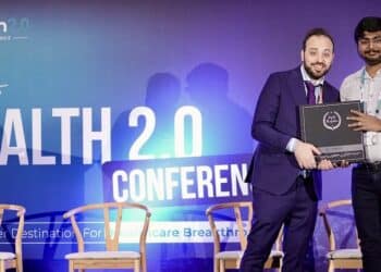 Dinesh Kalli Wins Leadership Award at Health 2.0, 2024