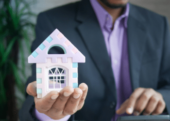 Essential Tips for New Landlords Manage Like a Pro