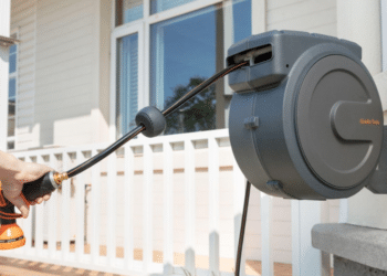 Giraffe Tools Enhance Garden Maintenance with Hose Reels