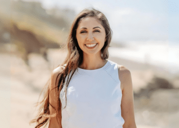 Mama Wears Athleisure Podcast Embraces Diverse Voices