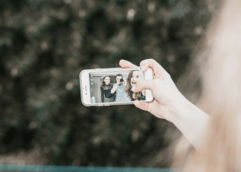 Master Selfies Angles, Filters & More