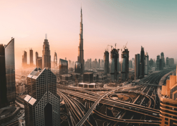 Sand Dunes to Skyscrapers- Dubai's Real Estate Opportunities