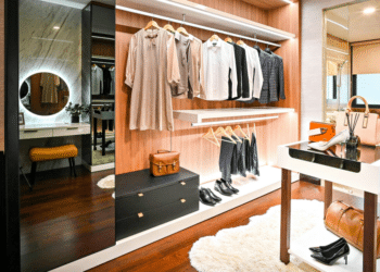 Small Changes to Keep Costumes Organized in Your Wardrobe