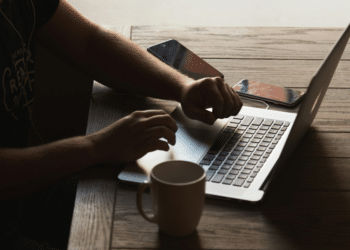 Tips for SMEs Aiming for Global Expansion