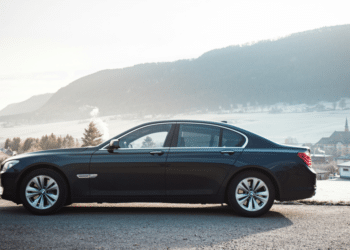 Tips to Book a Luxury and Affordable Limousine Service