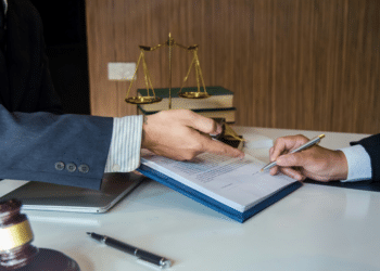 What to Consider When Settling a Personal Injury Case